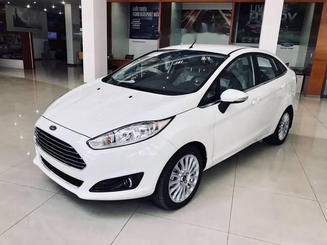 Ford Fiesta   2018 - Cần bán xe Ford Fiesta đời 2018, màu trắng