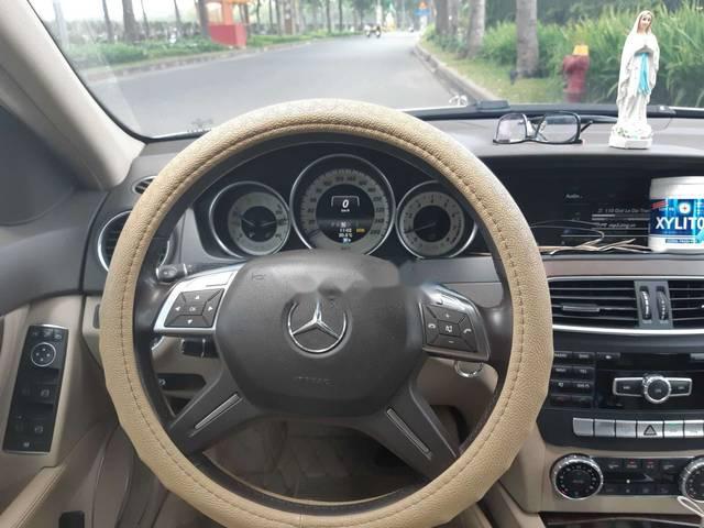 Mercedes-Benz C class   2014 - Bán Mercedes C Class năm sản xuất 2014, màu vàng, nhập khẩu