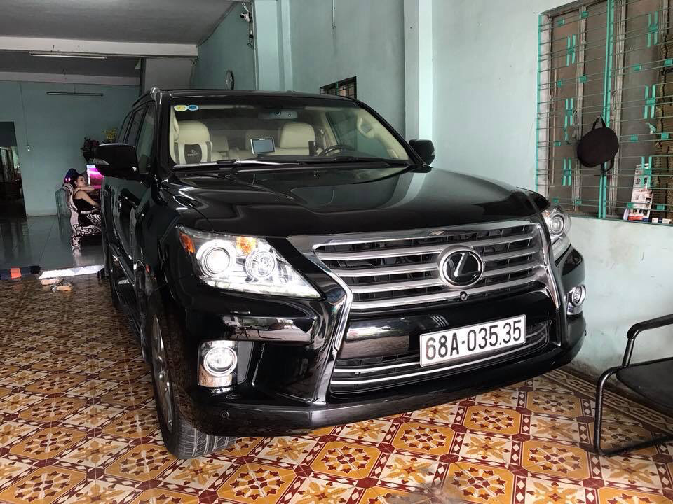 Lexus LX LX570 2015 - Cần bán xe Lexus LX năm 2015 màu đen, xe nhập Mỹ cực đẹp