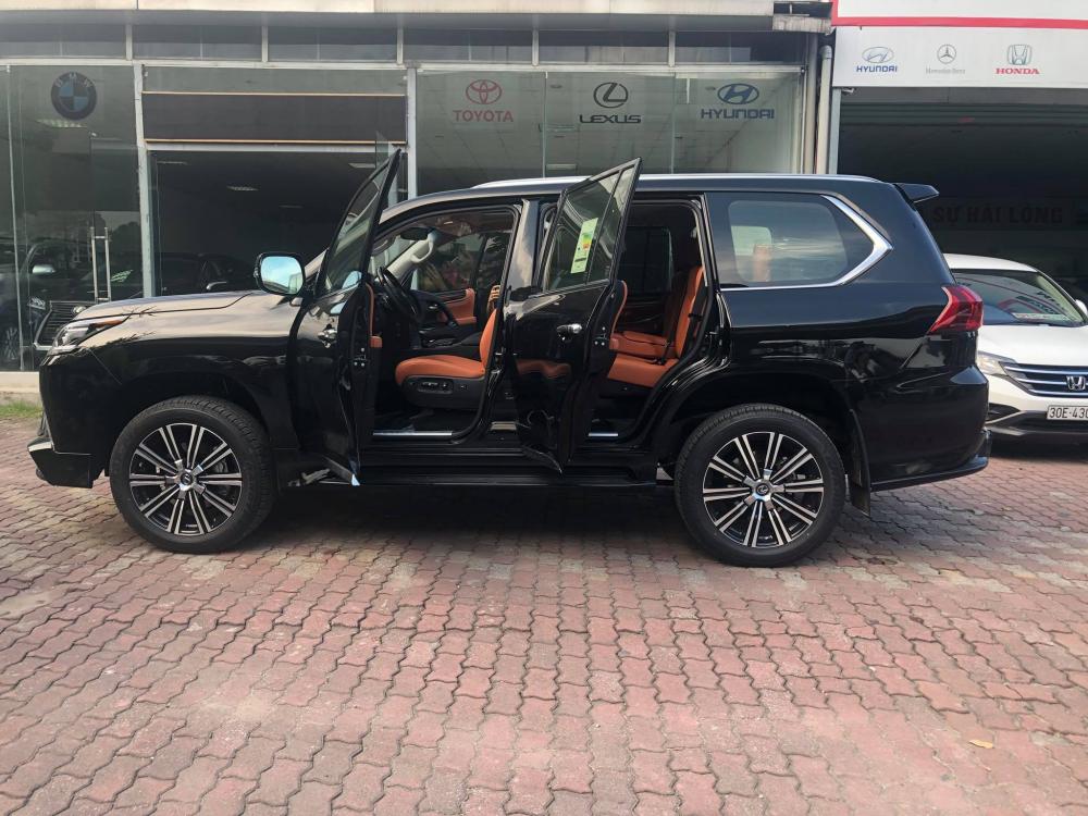 Lexus LX 570 Super Sport 2018 - Cần bán xe Lexus LX LX 570 Super Sport 2018, nhập khẩu Trung Đông