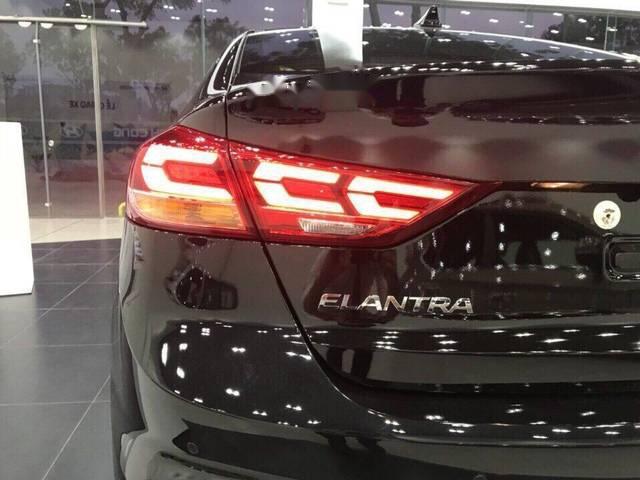 Hyundai Elantra   Turbo 1.6 2018 - Bán Hyundai Elantra 2018 Turbo 1.6L mới 100%
