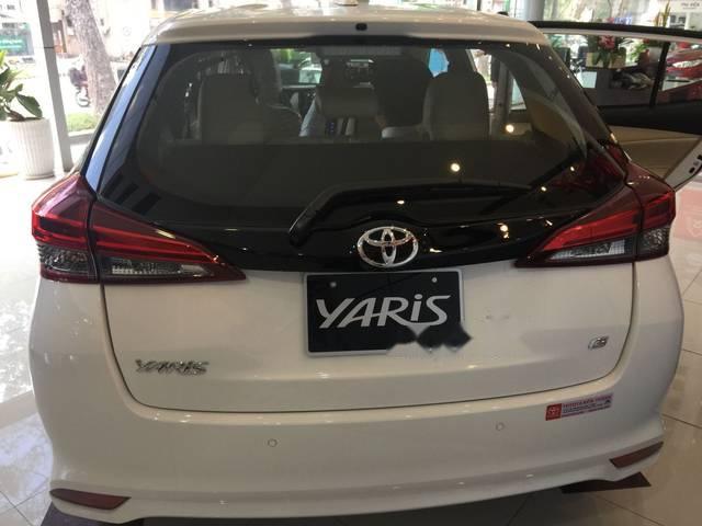 Toyota Yaris   2018 - Bán Toyota Yaris năm sản xuất 2018, màu trắng giá cạnh tranh