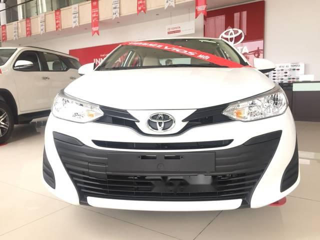 Toyota Vios  E 2018 - Bán xe Toyota Vios đời 2018, màu trắng