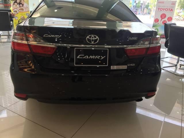 Toyota Camry  2.0E   2018 - Bán Toyota Camry 2.0E sản xuất năm 2018, đủ màu