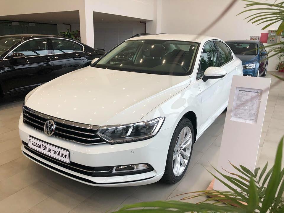 Volkswagen Passat Bluemotion 2018 - Cần bán Volkswagen Passat Bluemotion đời 2018, nhập khẩu nguyên chiếc