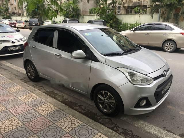 Hyundai Grand i10   2014 - Bán Hyundai Grand i10 đời 2014, màu bạc, bản đủ