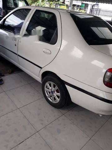 Fiat Siena  MT 2001 - Cần bán gấp Fiat Siena MT đời 2001, đồng sơn nội thất còn đẹp