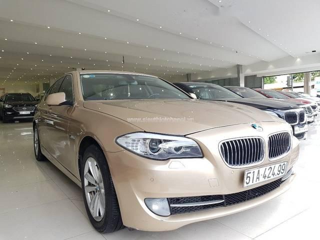 BMW 5 Series 523i 2011 - Cần bán gấp BMW 5 Series 523i sản xuất năm 2011 như mới 