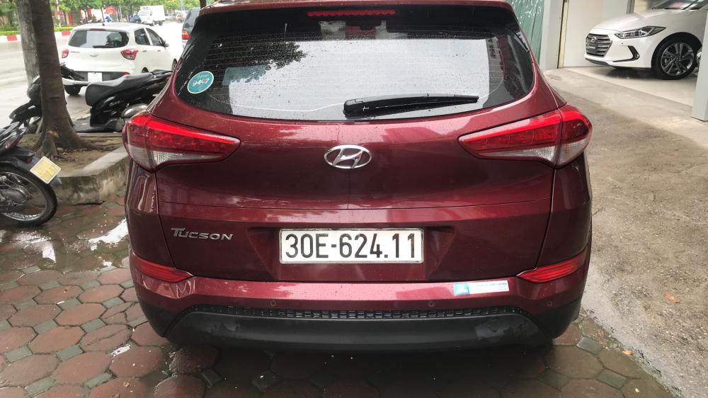 Hyundai Tucson 2.0   2016 - Bán xe Hyundai Tucson năm 2016 màu đỏ, giá tốt, xe nhập, biển Hà Nội