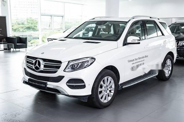 Mercedes-Benz GLE-Class  400   2016 - Bán xe Mercedes GLE 400 2016 cũ chính hãng, đăng ký đầu tiên 03.2018, chạy luớt 9.000 km, màu trắng