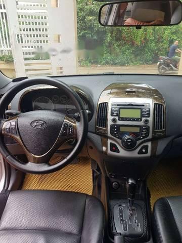 Hyundai i30   2008 - Bán xe Hyundai i30 2008, màu bạc, nhập khẩu Hàn Quốc số tự động