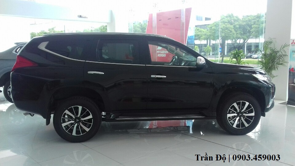 Mitsubishi Pajero 4x2 AT   2018 - Cần bán xe Mitsubishi Pajero 4x2 AT All New 2018, xe nhập