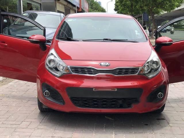 Kia Rio 1.4 AT  2014 - Bán Kia Rio 1.4 AT sản xuất năm 2014, màu đỏ, xe nhập