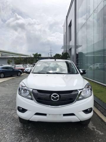 Mazda BT 50 2.2 MT 4x4 2018 - Cần bán Mazda BT 50 sản xuất năm 2018, đủ màu