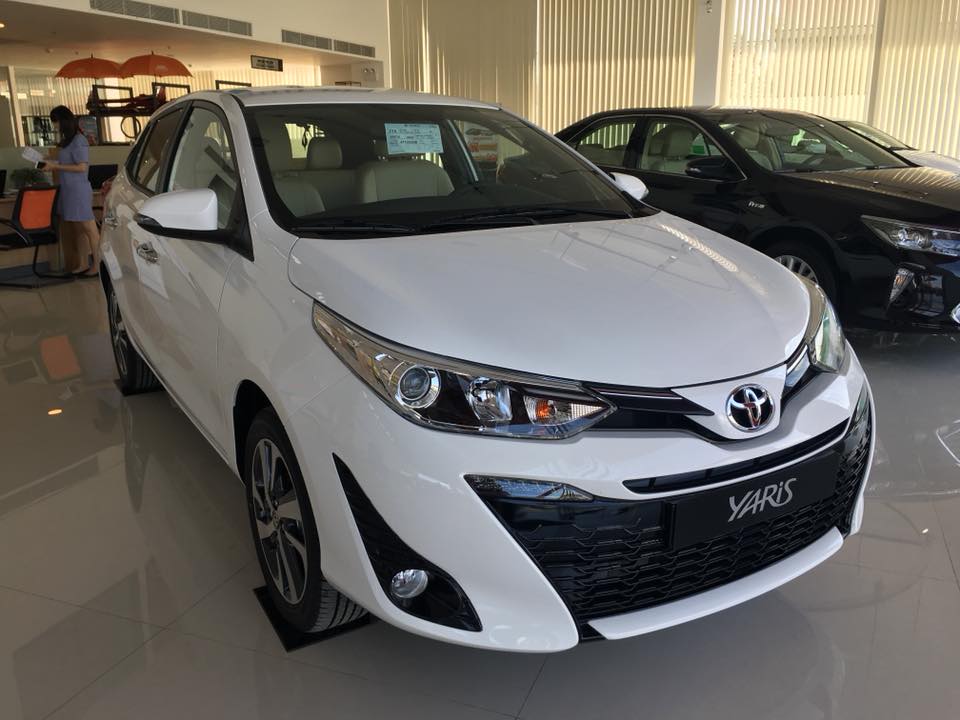 Toyota Yaris 1.5G CVT 2018 - Bán xe Toyota Yaris 1.5G CVT nhập khẩu, hỗ trợ vay 90% giá trị xe. LH: 0912493498