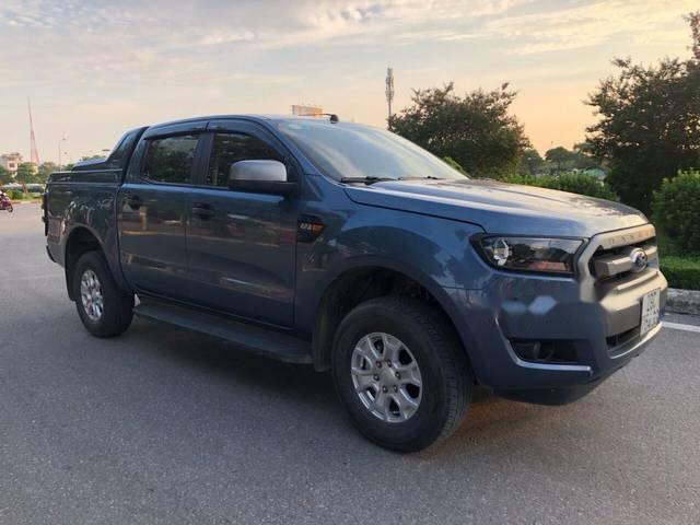 Ford Ranger 2.2 XLS AT  2017 - Cần bán gấp Ford Ranger 2.2 XLS AT 2017, màu xám, giá chỉ 668 triệu