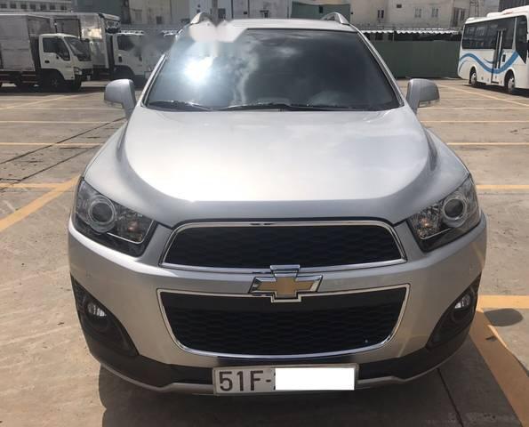 Chevrolet Captiva  LTZ  2015 - Bán Chevrolet Captiva đời 2015, màu bạc xe gia đình