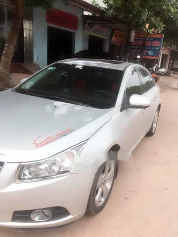 Chevrolet Lacetti   2011 - Cần bán Chevrolet Lacetti sản xuất năm 2011, màu bạc như mới, 305tr