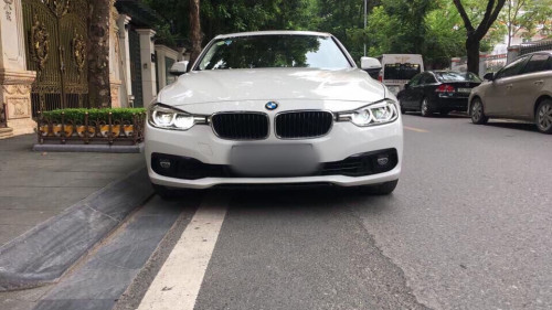 BMW 3 Series  2.0 AT  2016 - Bán BMW 3 Series 2.0 AT đời 2016, màu trắng, xe nhập