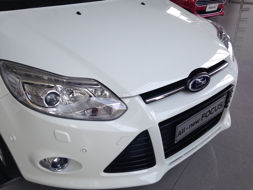 Ford Focus 1.5 Ecoboost 2018 - Lào Cai Ford bán Focus 1.5 Ecoboost full options, 555 triệu, hỗ trợ trả góp 80%, LH 0974286009