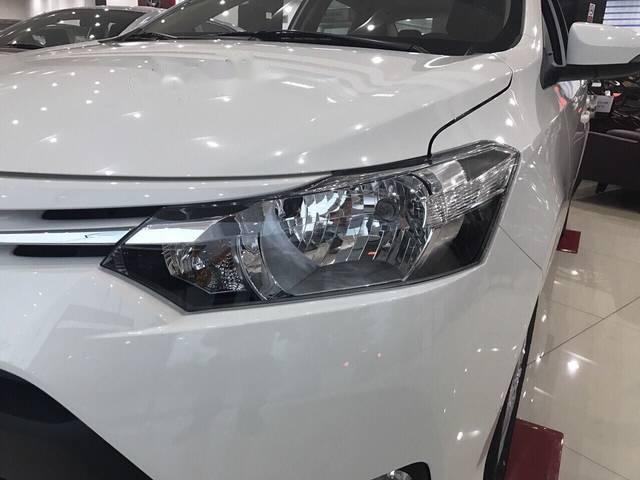 Toyota Vios  1.5E CVT 2018 - Cần bán xe Toyota Vios 2018, màu trắng, 569 triệu