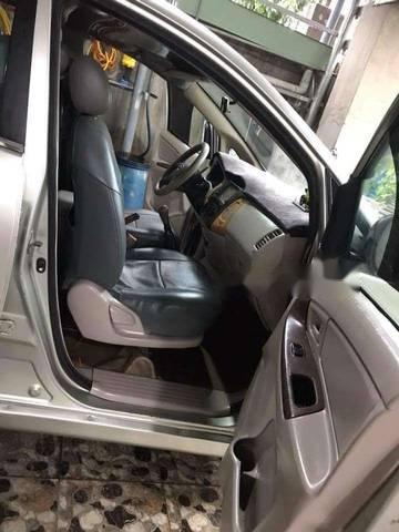 Toyota Innova   MT J 2007 - Bán Toyota Innova MT đời 2007, màu bạc, còn rất mới