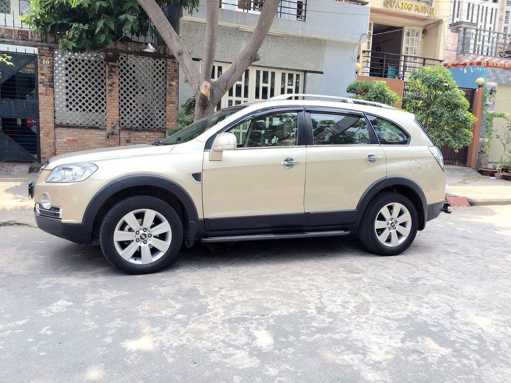 Chevrolet Captiva   LTZ 2009 - Bán xe Chevrolet Captiva LTZ đời 2009, số tự động bản full