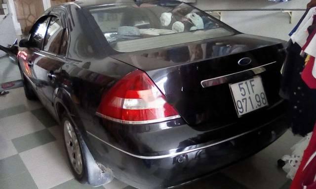 Ford Mondeo 2.0 2004 - Bán ô tô Ford Mondeo 2.0 năm sản xuất 2004, màu đen, 210 triệu