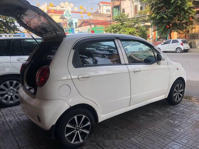 Daewoo Matiz  AT 2005 - Cần bán Daewoo Matiz AT sản xuất năm 2005, màu trắng, xe đẹp