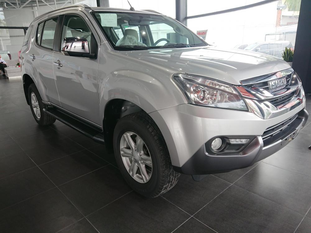 Isuzu MU Mới  -X 1.9 MT 2018 - Xe Mới Isuzu MU-X 1.9 MT 2018