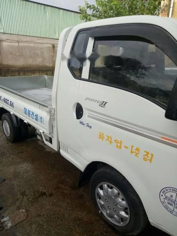 Hyundai Porter 2004 - Cần bán xe Hyundai Porter đời 2004, màu trắng  