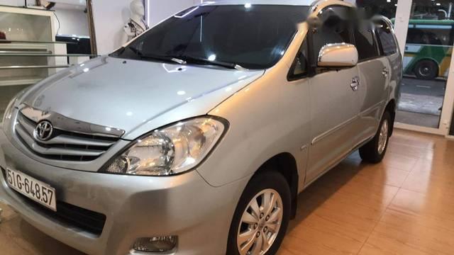 Toyota Innova G 2009 - Bán xe Toyota Innova G sản xuất 2009, màu bạc