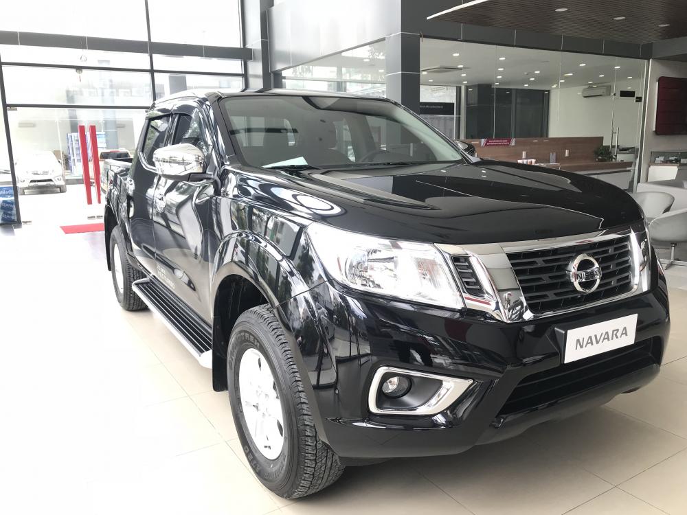 Nissan Navara EL 2018 - Bán xe Nissan Navara EL năm 2018, màu đen, nhập khẩu chính hãng, giá chỉ 664 triệu