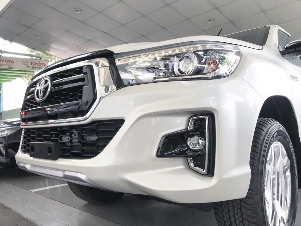 Toyota Hilux 2018 - Toyota Hilux 2018 ✅ Mr Quốc - 0906.799.977 ✅ Trả Trước 200 triệu có xe giao ngay, giá tốt thị trường