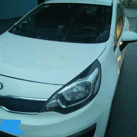 Kia Rio   2015 - Bán xe Kia Rio đời 2015, màu trắng, nhập khẩu nguyên chiếc chính chủ, giá chỉ 372 triệu