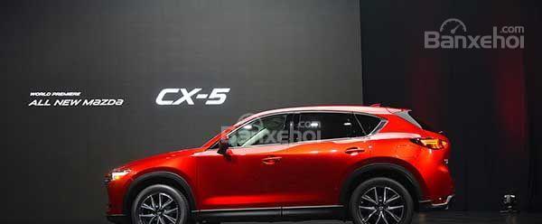 Mazda CX 5 2.0 2018 - Mazda CX 5 2.0 năm 2018, giá 899tr, hỗ trợ trả góp 90% - Lh 0977759946