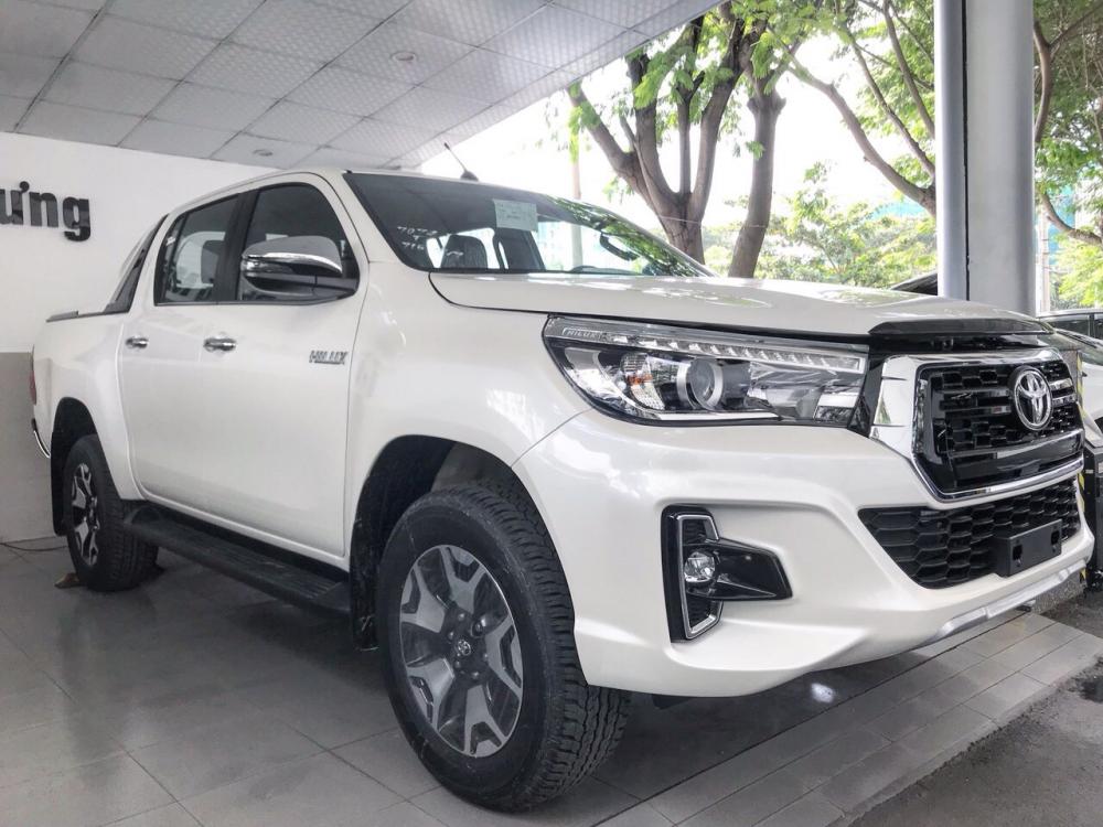 Toyota Hilux 2018 - Toyota Hilux 2018 ✅ Mr Quốc - 0906.799.977 ✅ Trả Trước 200 triệu có xe giao ngay, giá tốt thị trường