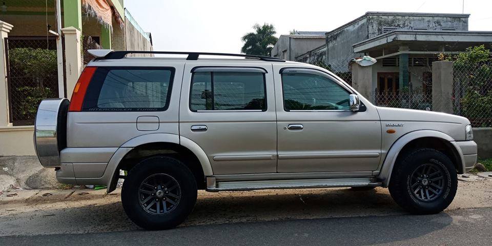 Ford Everest G 2006 - Mình bán gấp xe Everest 2006, máy dầu, màu hồng phấn, số sàn rất đẹp