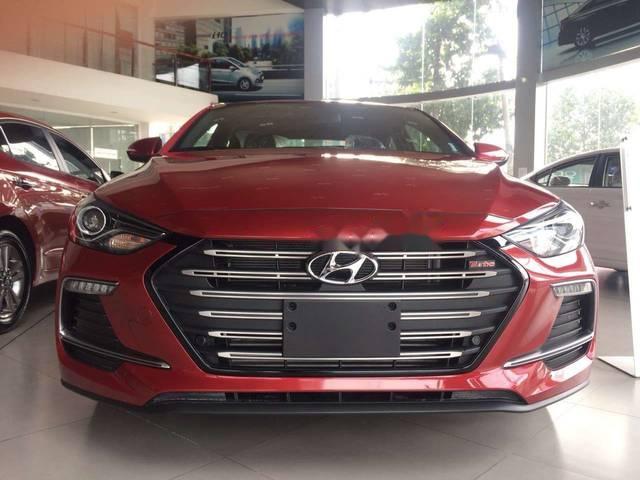 Hyundai Elantra Sport  2018 - Bán xe Hyundai Elantra Sport đời 2018, màu đỏ