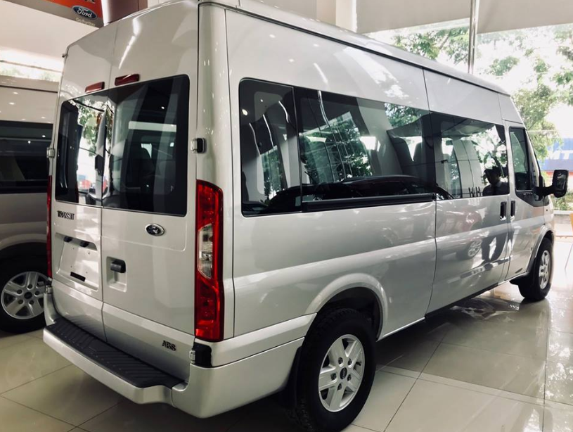 Ford Transit SVP 2018 - Cần bán xe Ford Transit SVP đời 2018, màu bạc 