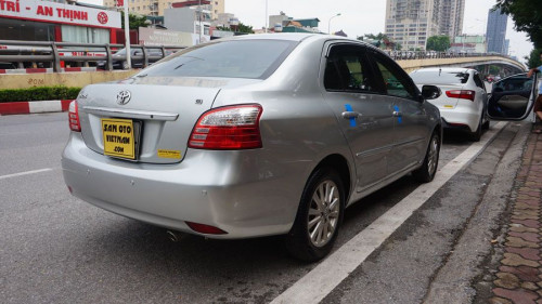 Toyota Vios   1.5 AT  2011 - Bán Toyota Vios 1.5 AT đời 2011, màu bạc