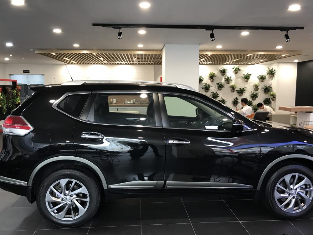 Nissan X trail   2.0 SV 4WD 2018 - Cần bán xe Nissan X trail 2.0 SV 4WD sản xuất năm 2018 