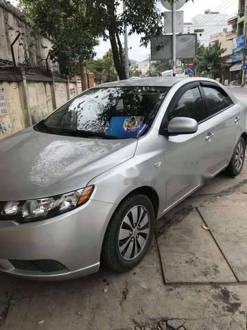 Kia Forte   2011 - Bán xe Kia Forte đời 2011, màu bạc, 330 triệu