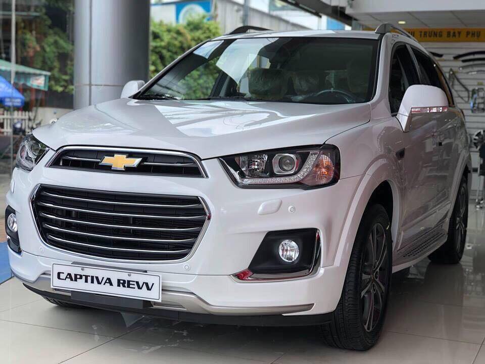 Chevrolet Captiva REVV 2018 - Xe Chevrolet Captiva 7 chỗ gía sốc chưa từng có, hỗ trợ trả góp ngân hàng, thủ tục góp đơn giản