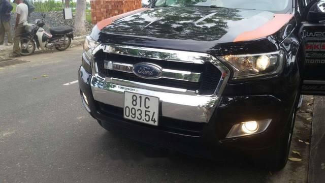 Ford Ranger   XLT   2015 - Tôi cần bán Ford Ranger XLT bản cao cấp nhất của Ford, xe 2 cầu phom model mới nhất