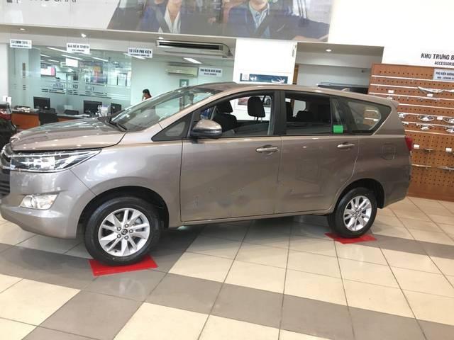 Toyota Innova     E  MT 2018 - Cần bán Toyota Innova E MT đời 2018, mới 100%