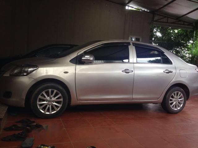 Toyota Vios  MT 2010 - Gia đình cần bán chiếc xe Vios Sx 2010, xe đẹp, máy êm