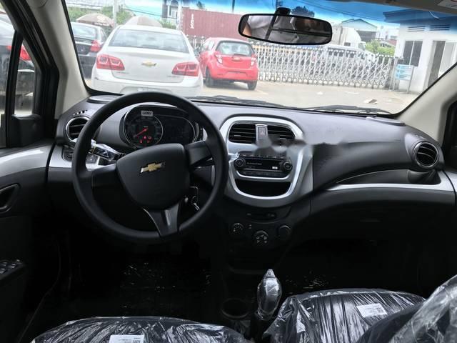 Chevrolet Spark   Duo  2018 - Bán xe Chevrolet Spark Duo đời 2018, màu trắng 