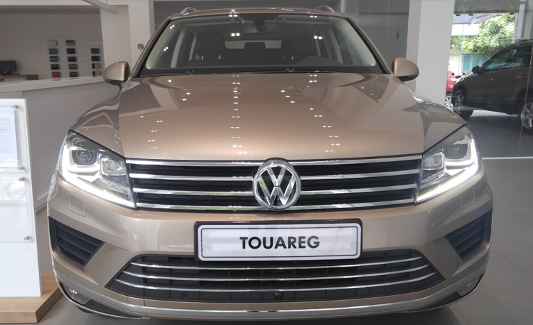 Volkswagen Touareg GP 2017 - Touareg 3.6L, V6, nhập khẩu nguyên chiếc, ưu đãi giá khủng, LH: 0944064764 Ngọc Giàu