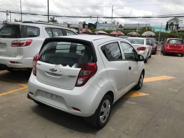 Chevrolet Spark   Duo  2018 - Bán xe Chevrolet Spark Duo đời 2018, màu trắng 